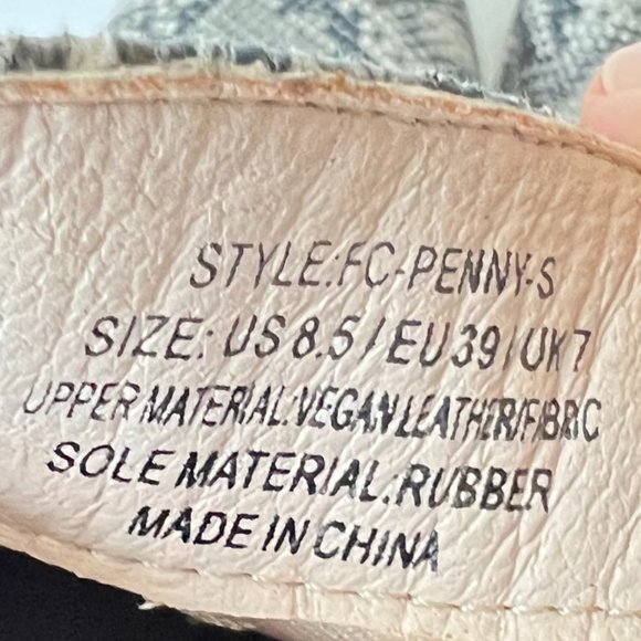 NEW! French Connection Vegan Leather Penny Chelsea Block Heel Boots Snake - Picture 12 of 16